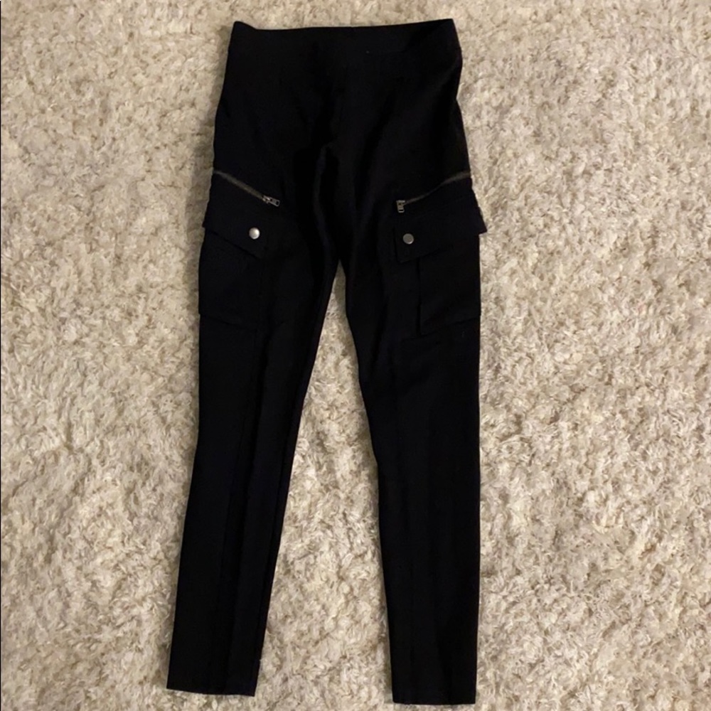 Express mid rise cargo leggings size small